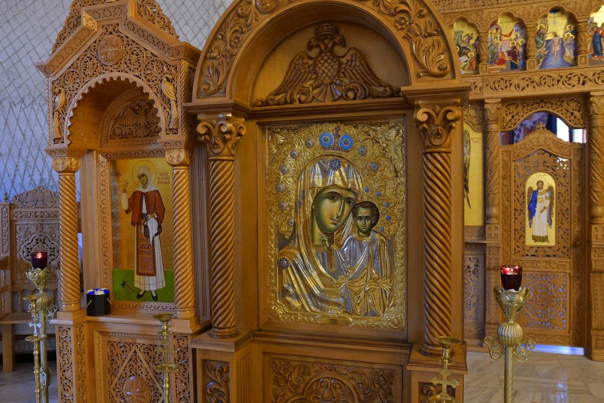 Obștea Sfântului Ioan Iacob de la mănăstirea din Țara Loviștei 122808