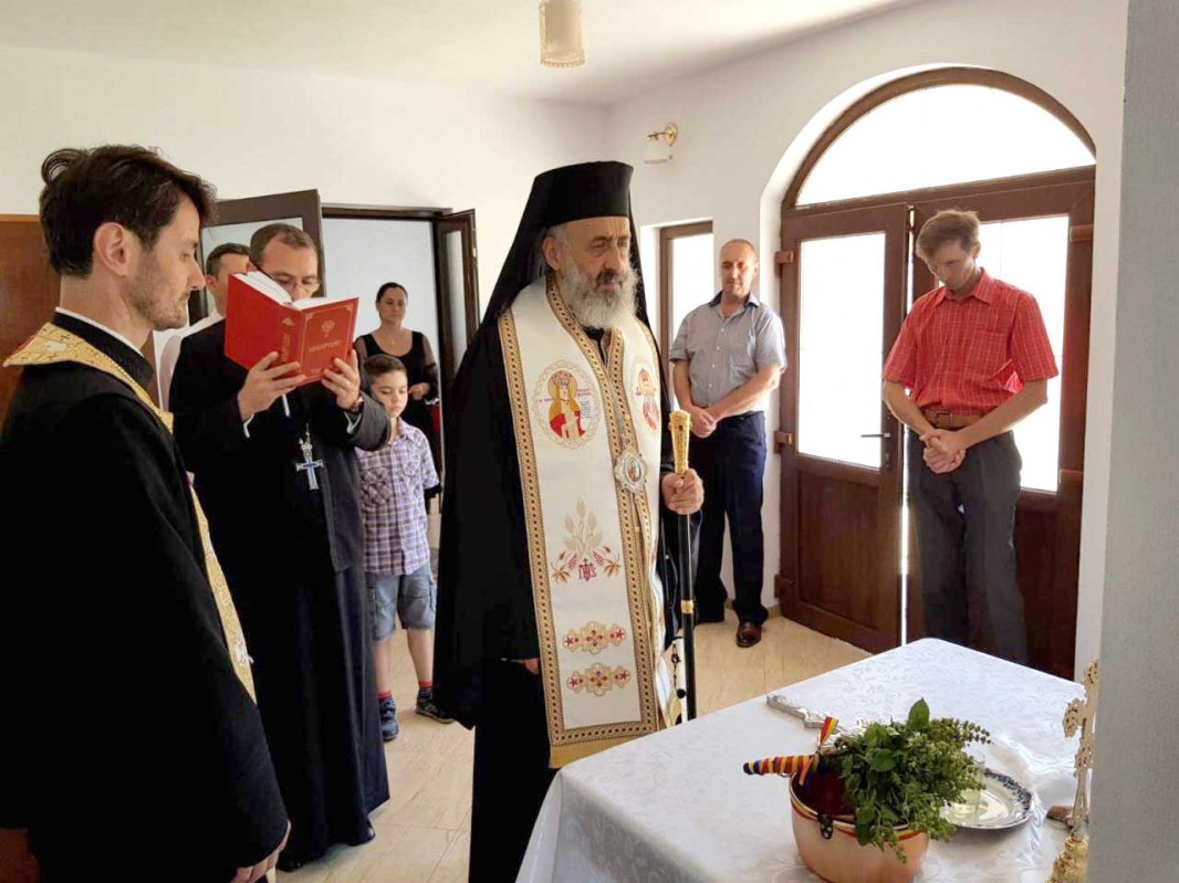 Slujiri arhierești în Duminica a VIII-a după Rusalii 123499