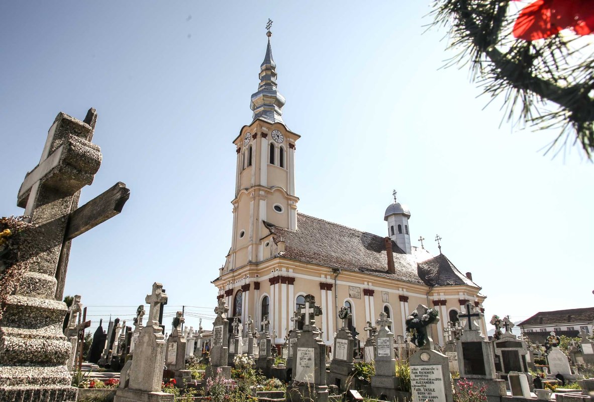 Slujiri arhierești în Duminica a VIII-a după Rusalii 123510