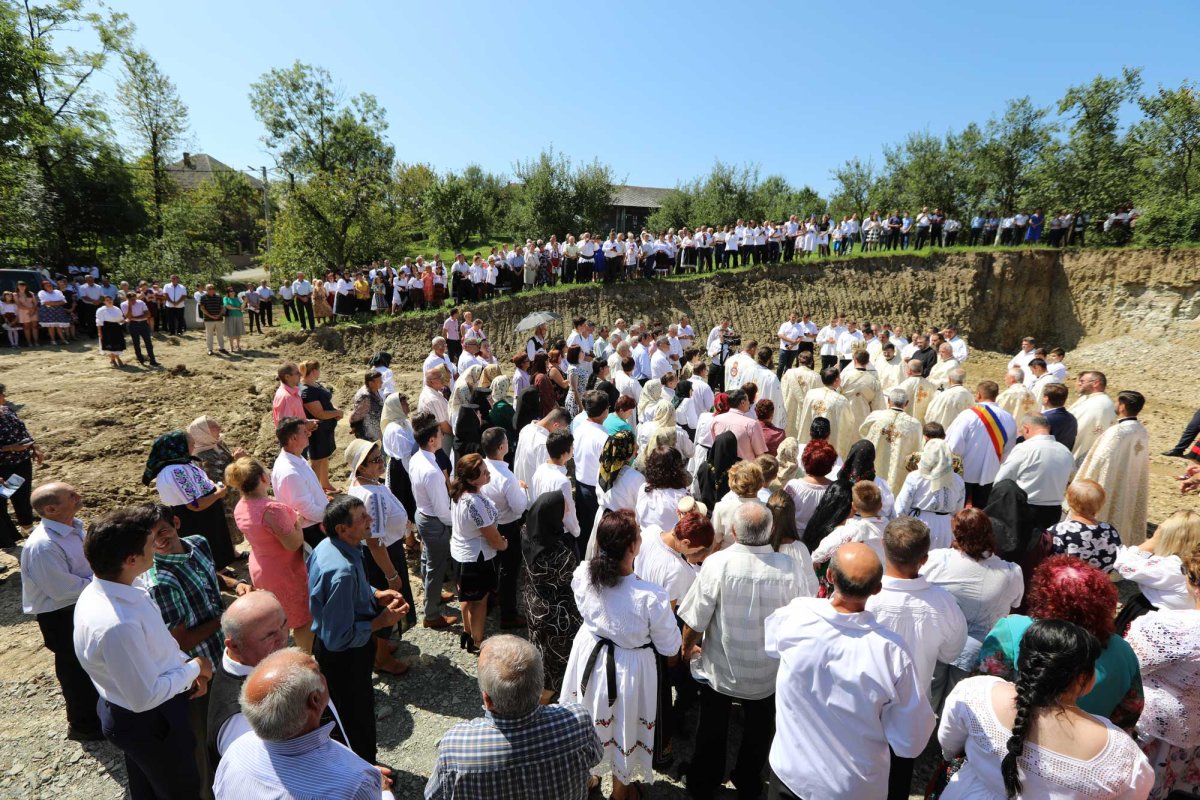 Slujiri arhierești în Duminica a VIII-a după Rusalii 123540