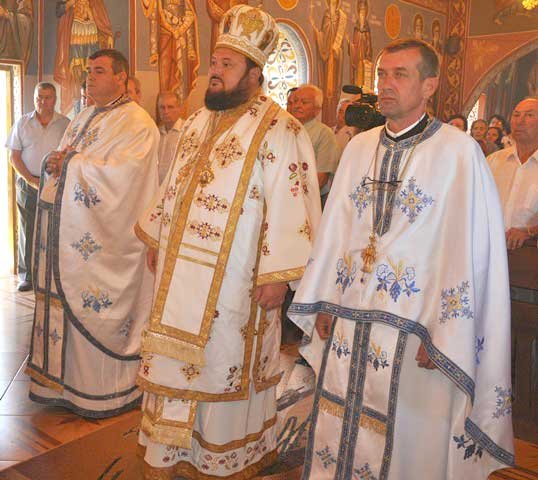 Slujiri arhierești în Duminica a VIII-a după Rusalii 123554