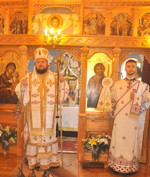 Slujiri arhierești în Duminica a VIII-a după Rusalii 123558