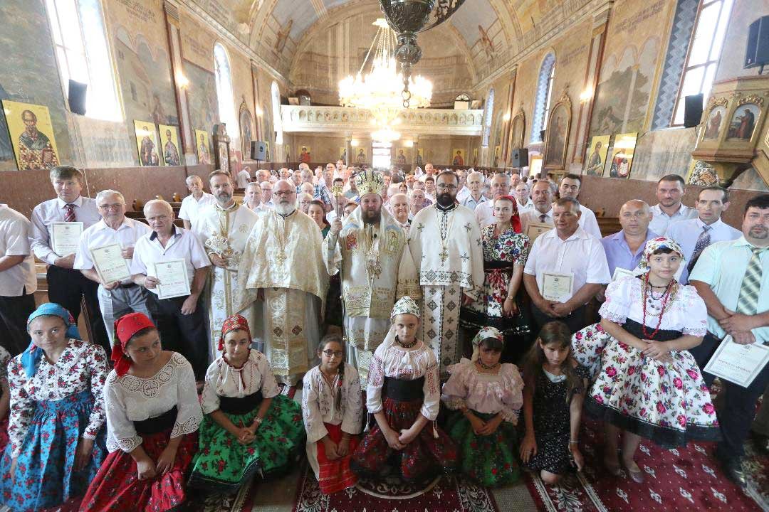 Slujiri arhierești în Duminica a VIII-a după Rusalii 123566