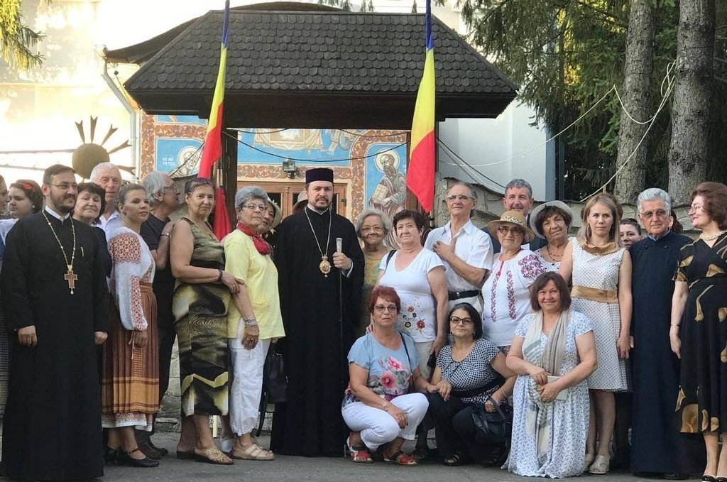 Activități culturale și educaționale la Văleni 123598