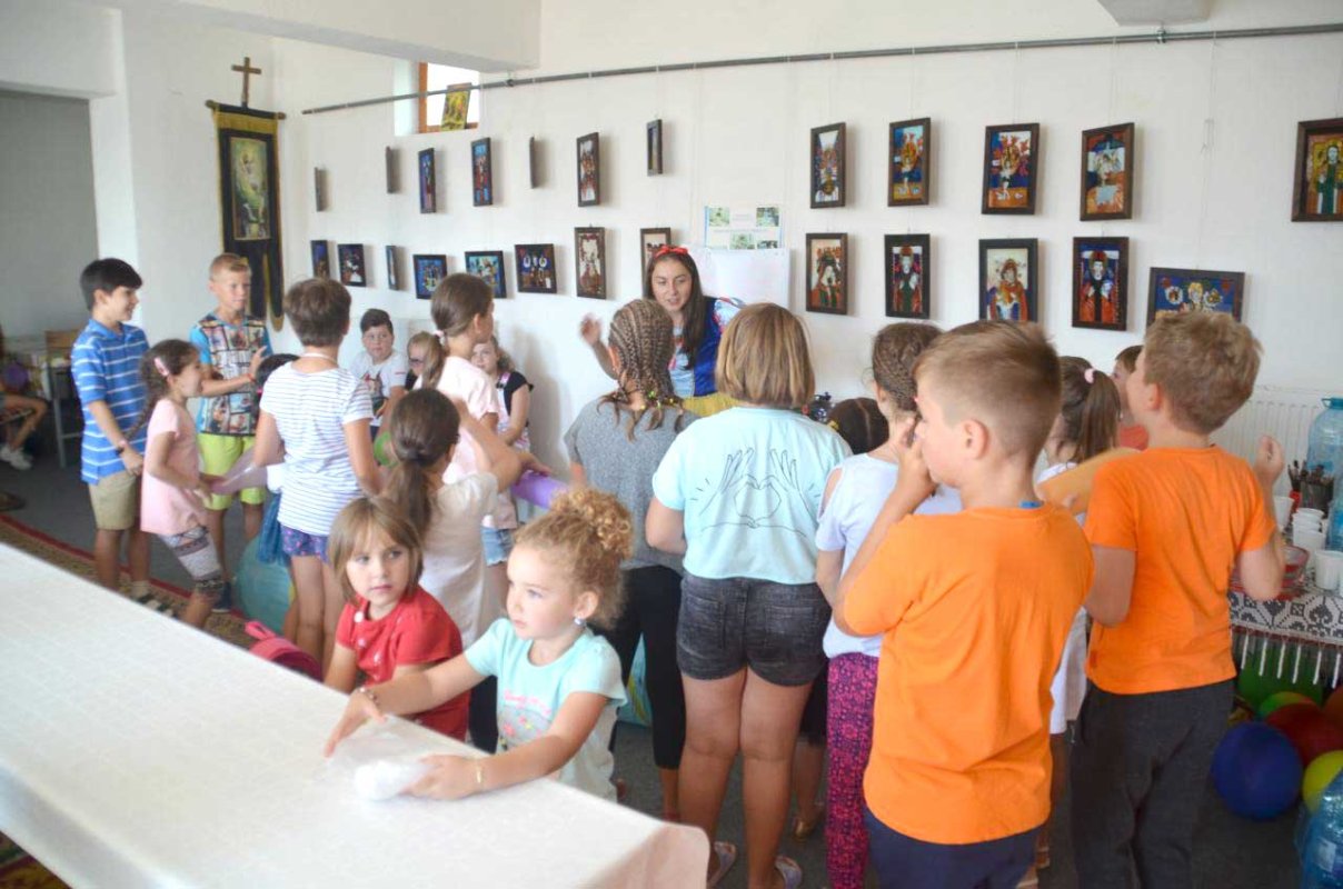 Școala de vară „V.I.S.”, desfășurată în parohia „Tolstoi” 123628