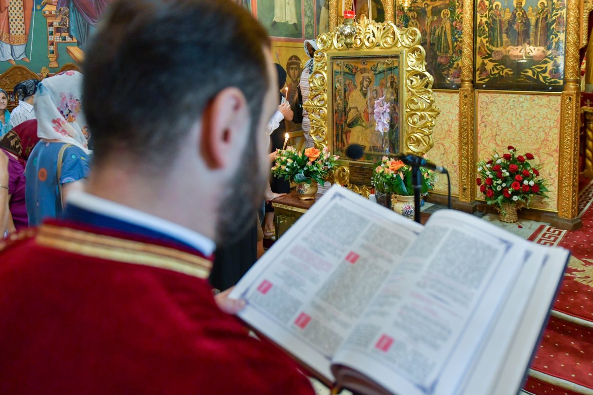 Sfinţii Martiri Brâncoveni prăznuiți în centrul Capitalei 123796