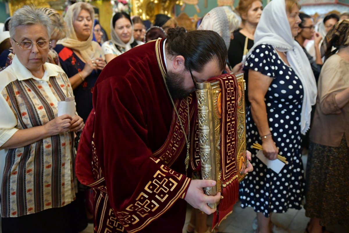 Sfinţii Martiri Brâncoveni prăznuiți în centrul Capitalei 123797