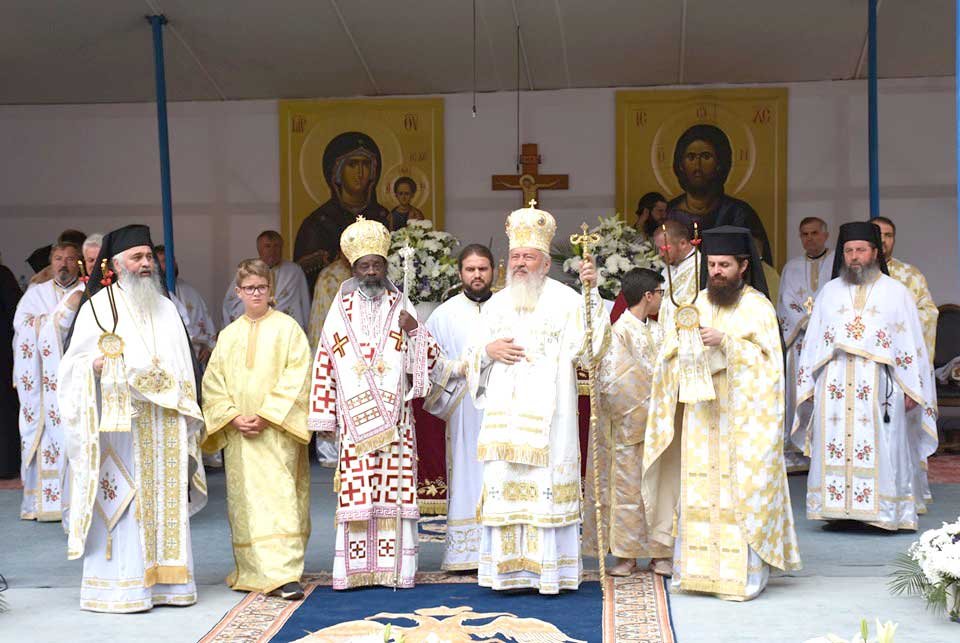 Slujiri arhierești la sărbătoarea Adormirii Maicii Domnului 123830