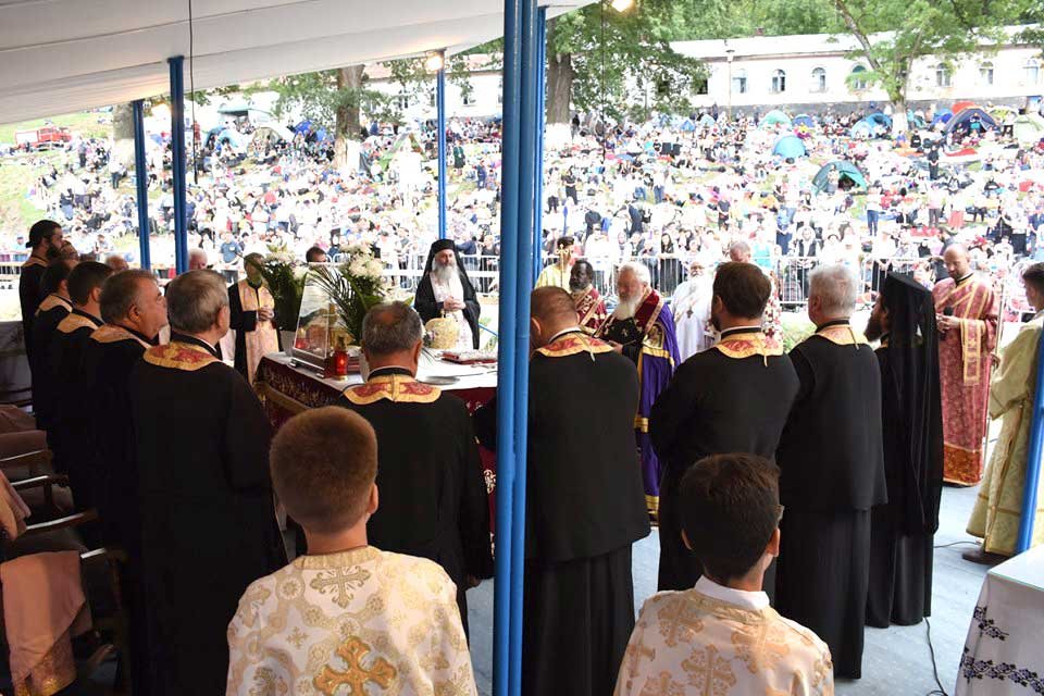 Slujiri arhierești la sărbătoarea Adormirii Maicii Domnului 123838