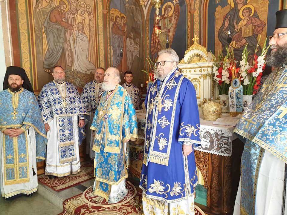 Slujiri arhierești la sărbătoarea Adormirii Maicii Domnului 123848