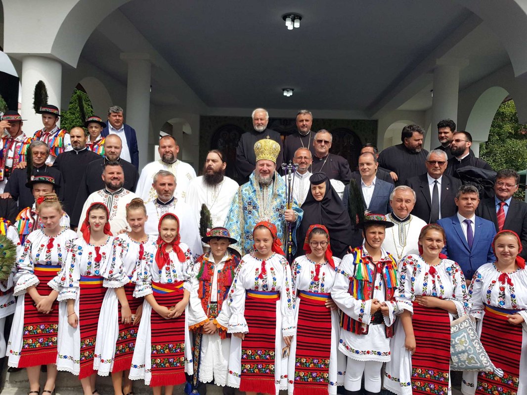 Slujiri arhierești la sărbătoarea Adormirii Maicii Domnului 123856