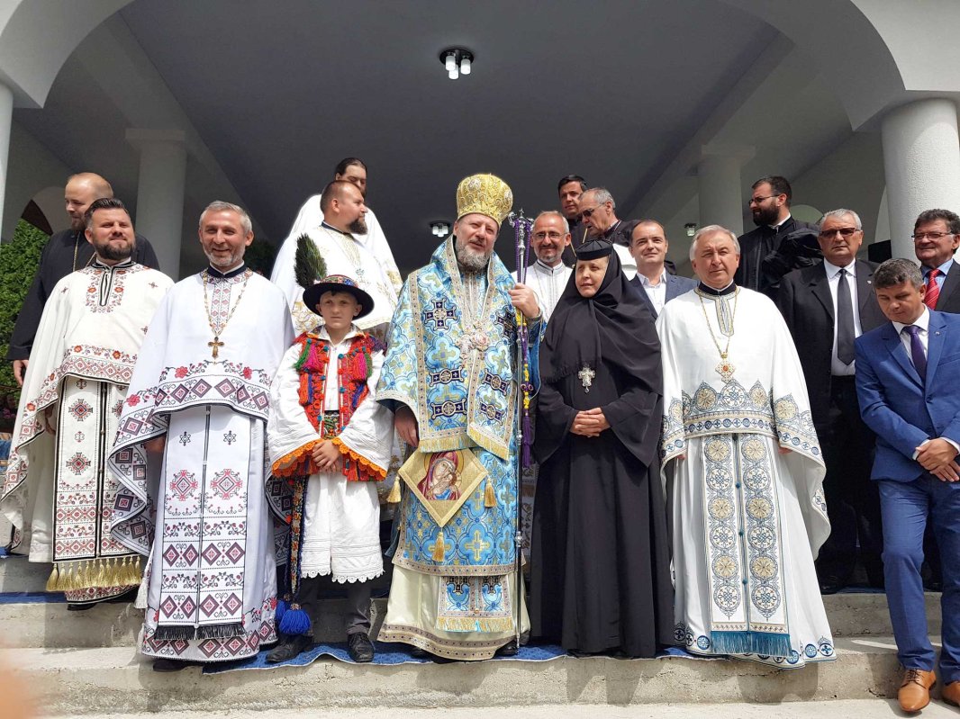 Slujiri arhierești la sărbătoarea Adormirii Maicii Domnului 123857