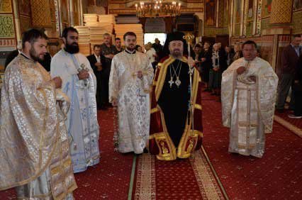 Slujiri arhierești la sărbătoarea Adormirii Maicii Domnului 123861