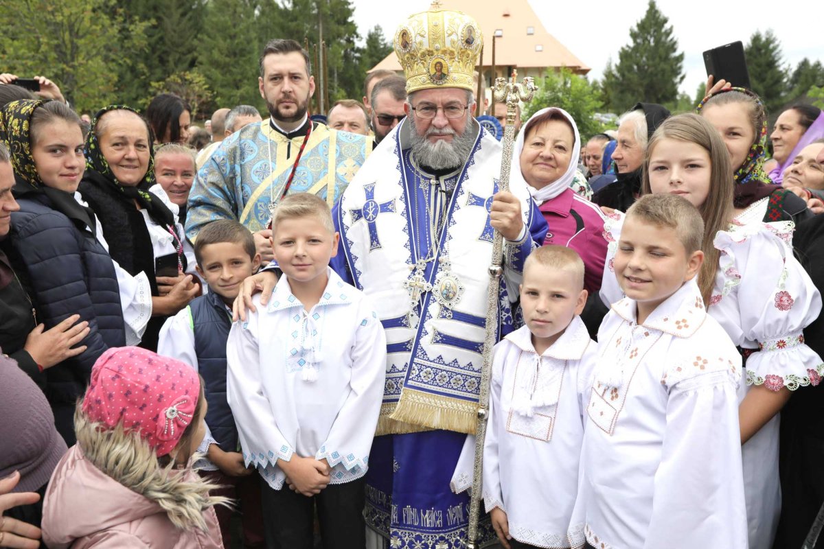 Slujiri arhierești la sărbătoarea Adormirii Maicii Domnului 123863