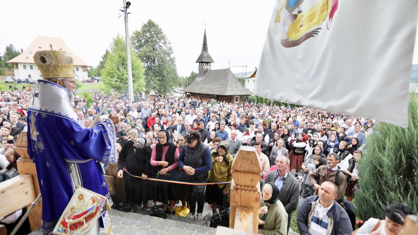 Slujiri arhierești la sărbătoarea Adormirii Maicii Domnului 123867