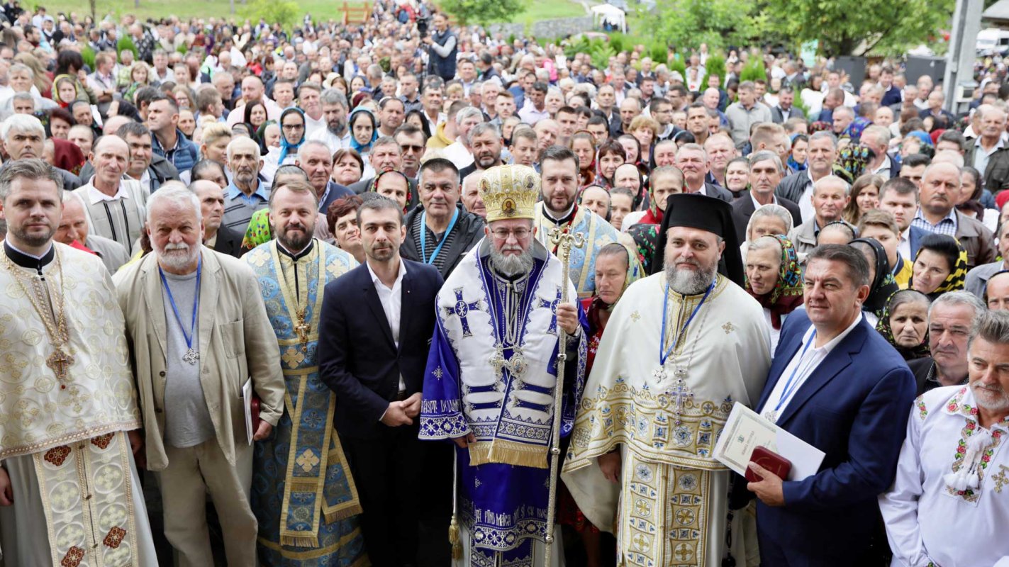 Slujiri arhierești la sărbătoarea Adormirii Maicii Domnului 123870