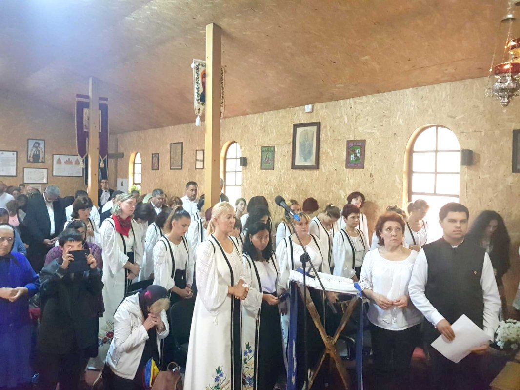 Slujiri arhierești la sărbătoarea Adormirii Maicii Domnului 123888