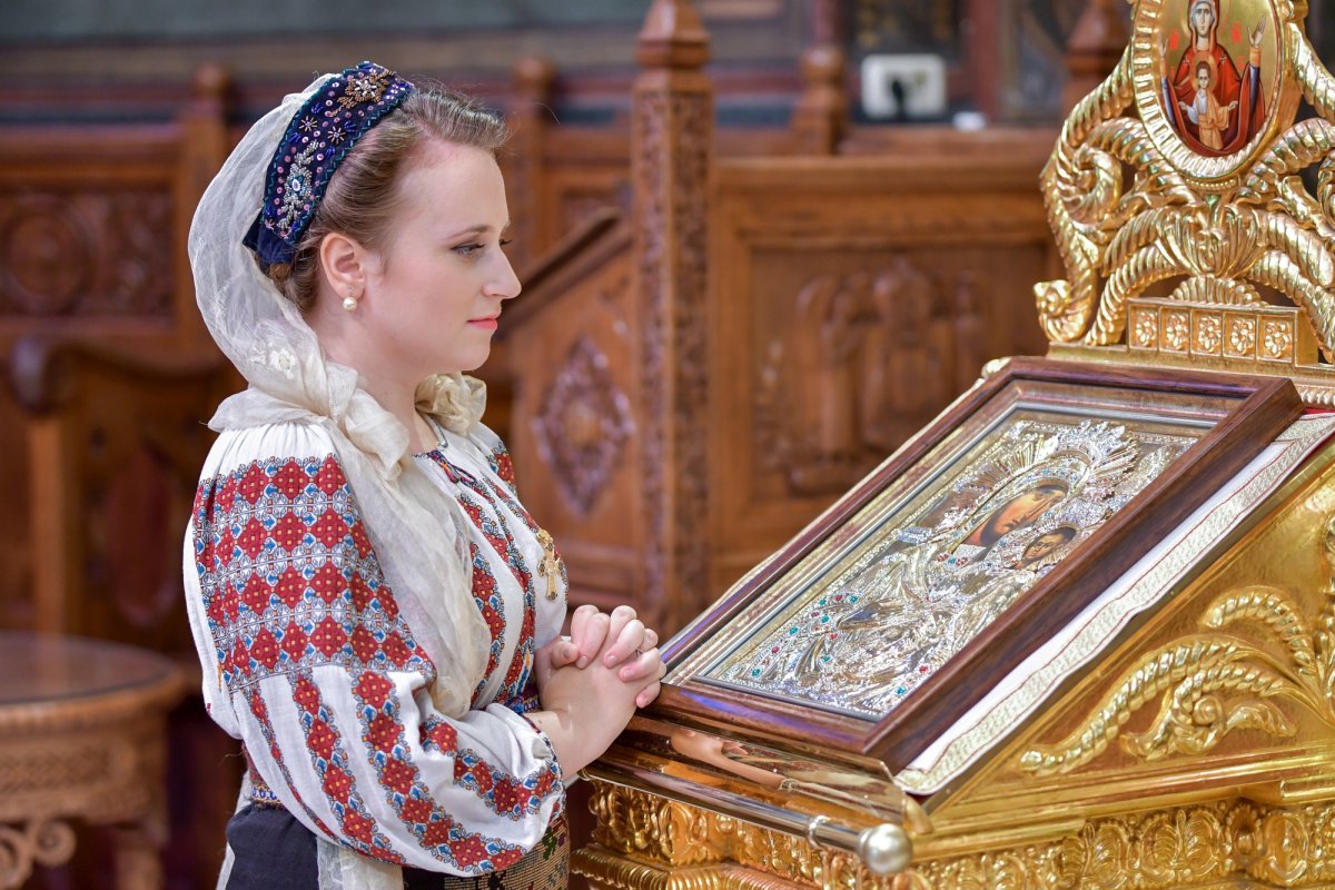  „Am o trăire aparte când cânt în cinstea Maicii Domnului” 123984