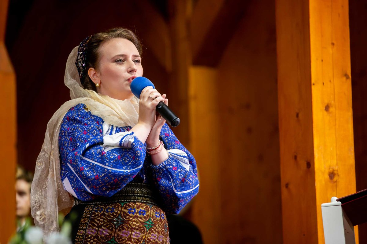  „Am o trăire aparte când cânt în cinstea Maicii Domnului” 123987