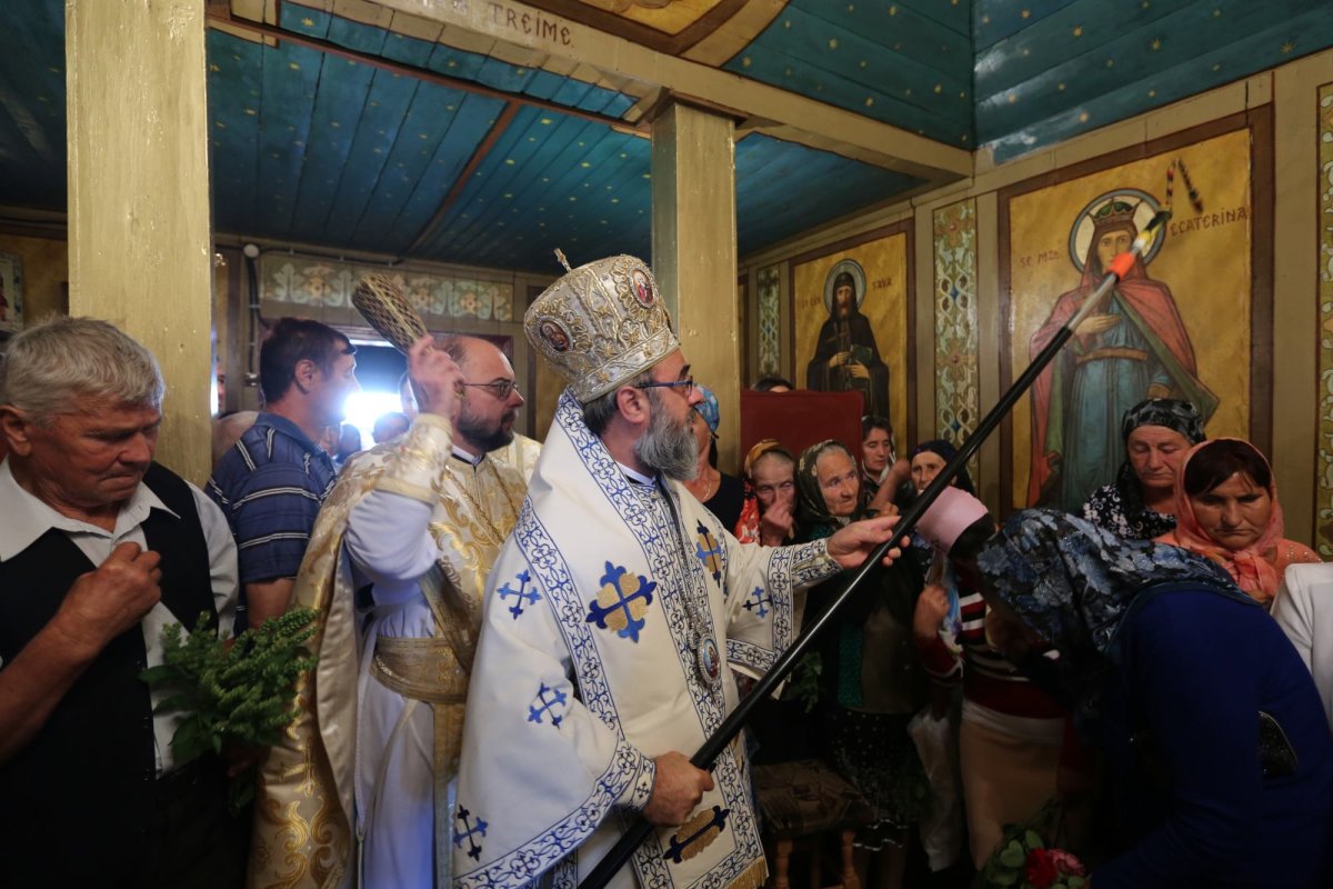 Liturghii misionare și binecuvântări 123970
