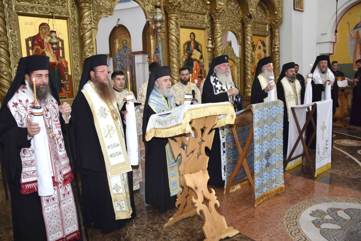 Mama Preasfințitului Lucian a fost înmormântată 123999