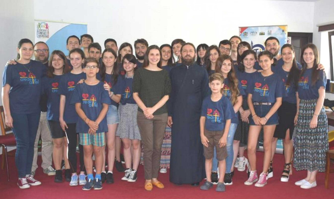 „Credința altfel” - o experiență de neuitat pentru tinerii din Banatul de Munte 124187