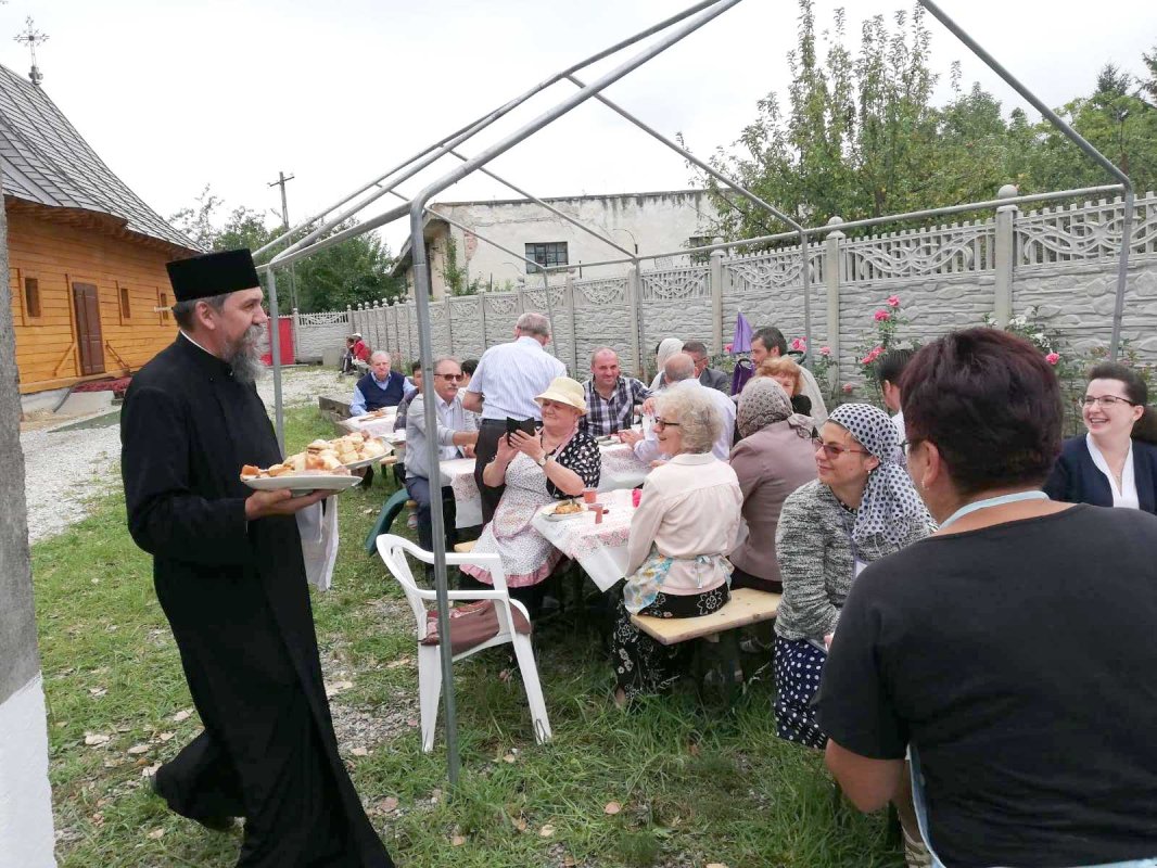 Hramuri și manifestări parohiale la praznicul Adormirii Maicii Domnului 124198