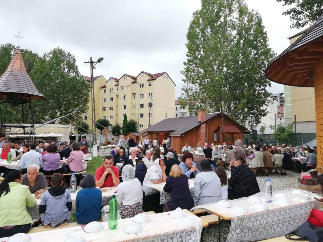 Hramuri și manifestări parohiale la praznicul Adormirii Maicii Domnului 124205