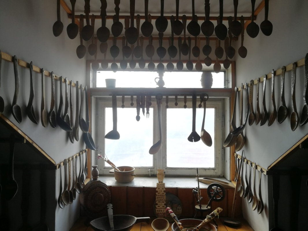 La Câmpulung Moldovenesc,  lingurile de lemn spun povestea lumii 124136