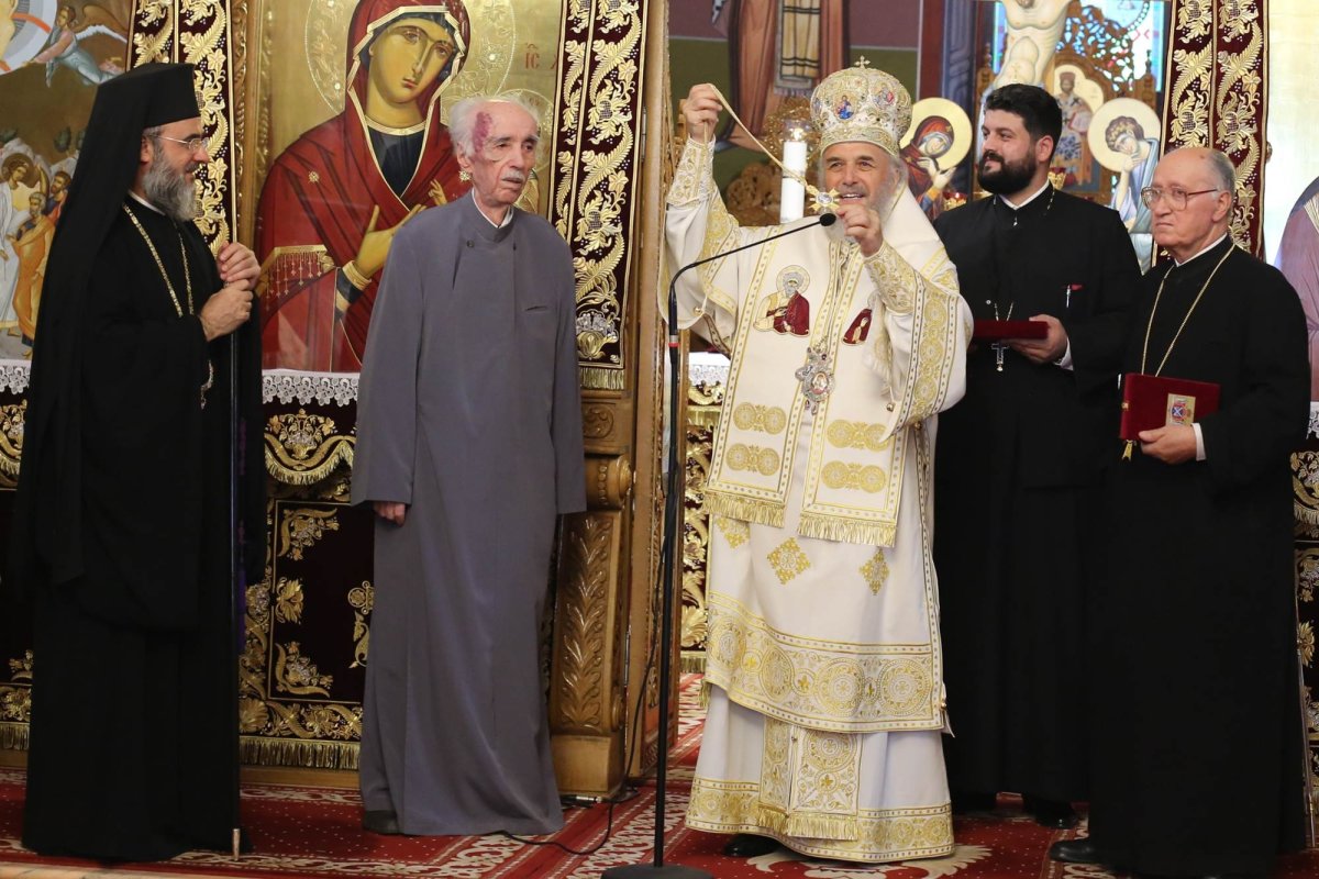 Revedere la Seminarul Teologic din Buzău 124145