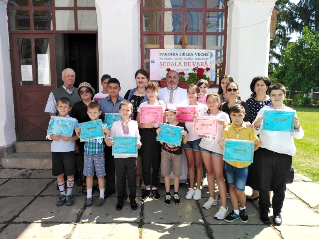 Şcoală de vară la Parohia Jiblea Veche, judeţul Vâlcea 124172