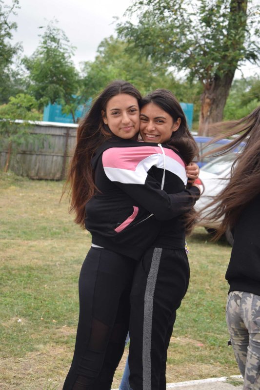 „Tabăra bucuriei” pentru 100 de tineri şi copii de etnie romă 124405