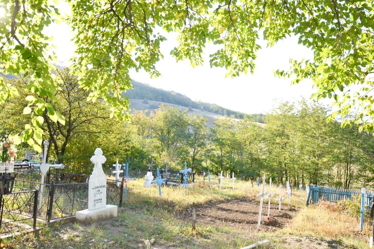 Miniaturala biserică a stolnicului Dumitrache Miclescu 123901