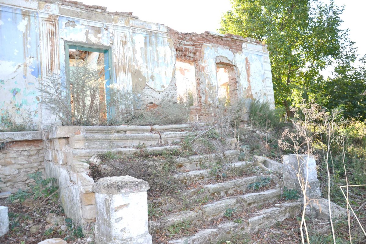 Miniaturala biserică a stolnicului Dumitrache Miclescu 123909