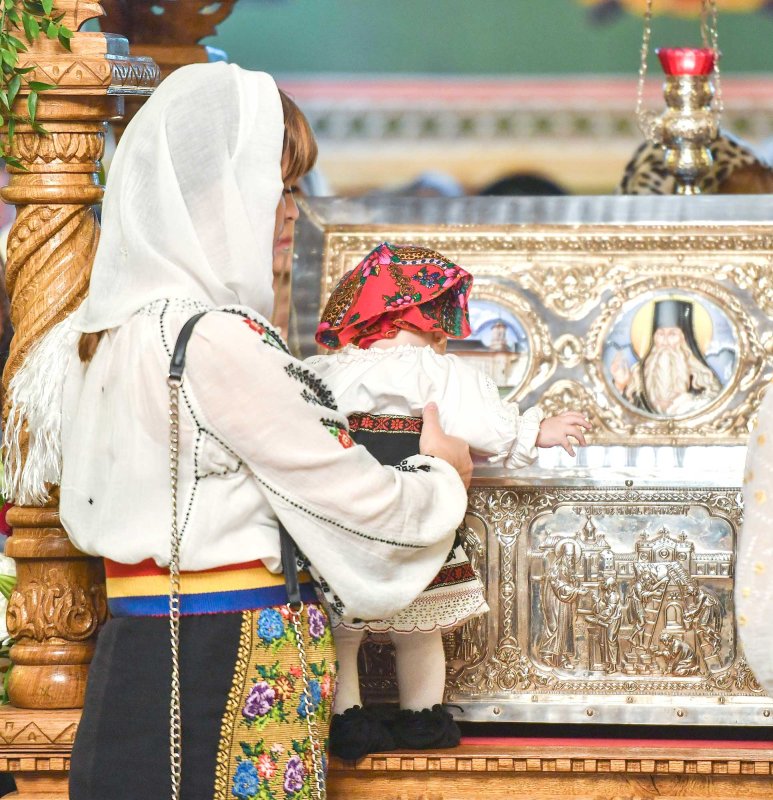 Preotul satului în descrierea părintelui Dumitru Stăniloae 123922