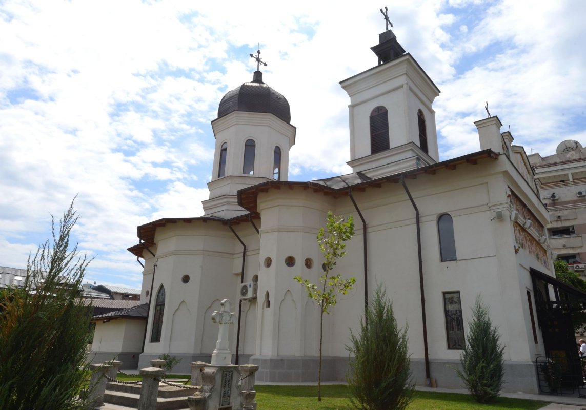 Biserica Parohiei Dichiu-Tirchileşti, sector 2, Bucureşti 124581
