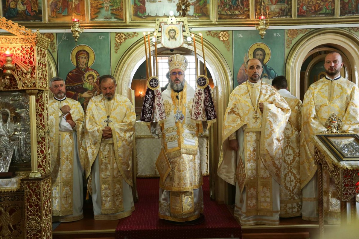 Momente de rugăciune și binecuvântări arhierești  124562