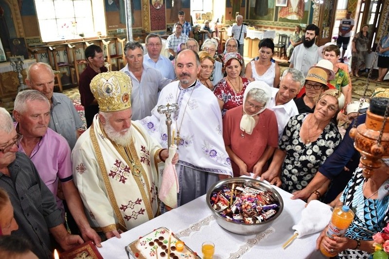 Momente de rugăciune și binecuvântări arhierești  124565