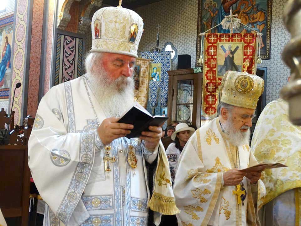 Slujiri arhierești în Duminica a X-a după Rusalii (a vindecării lunaticului) 124599