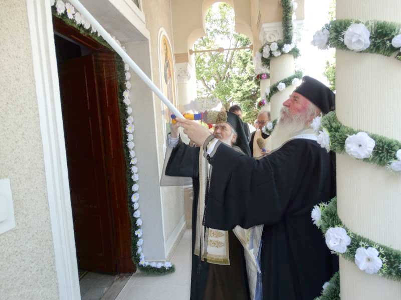 Slujiri arhierești în Duminica a X-a după Rusalii (a vindecării lunaticului) 124604