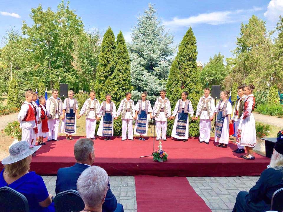 Slujiri arhierești în Duminica a X-a după Rusalii (a vindecării lunaticului) 124607