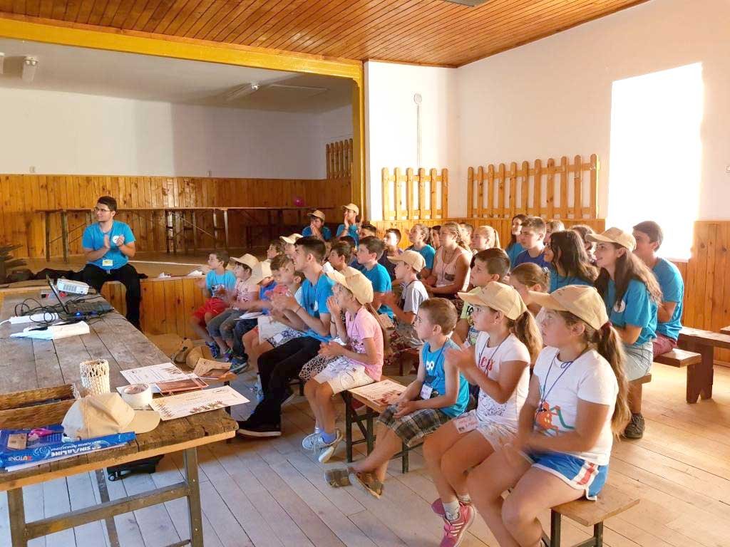 „Tabăra din satul meu” a ajuns la Văleni, județul Brașov 124648