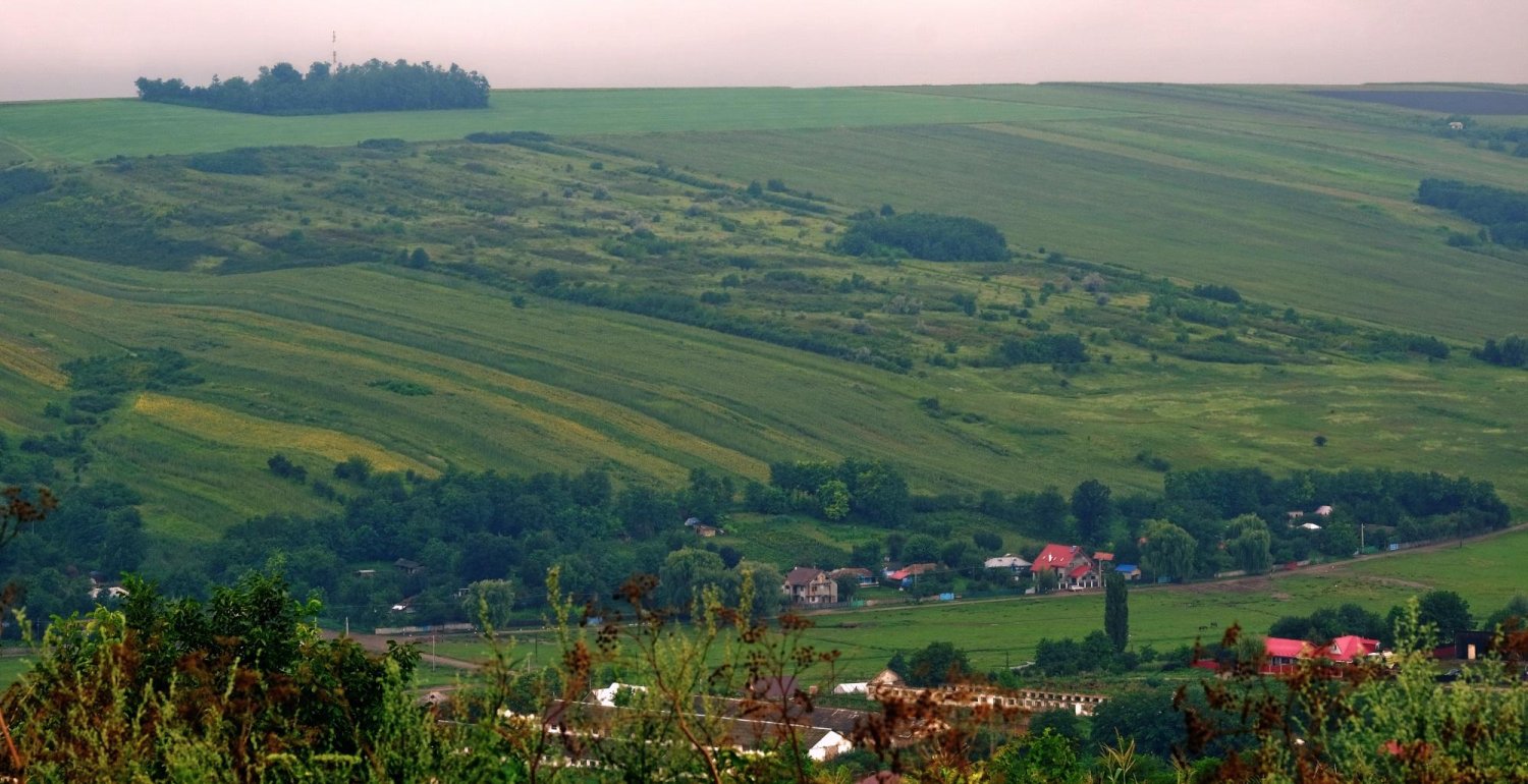 Satul românesc, spațiu de cultură şi permanență 124701