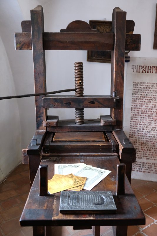 Tezaurul limbii române din Şcheii Braşovului 124910