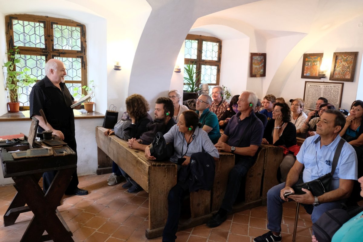 Tezaurul limbii române din Şcheii Braşovului 124911