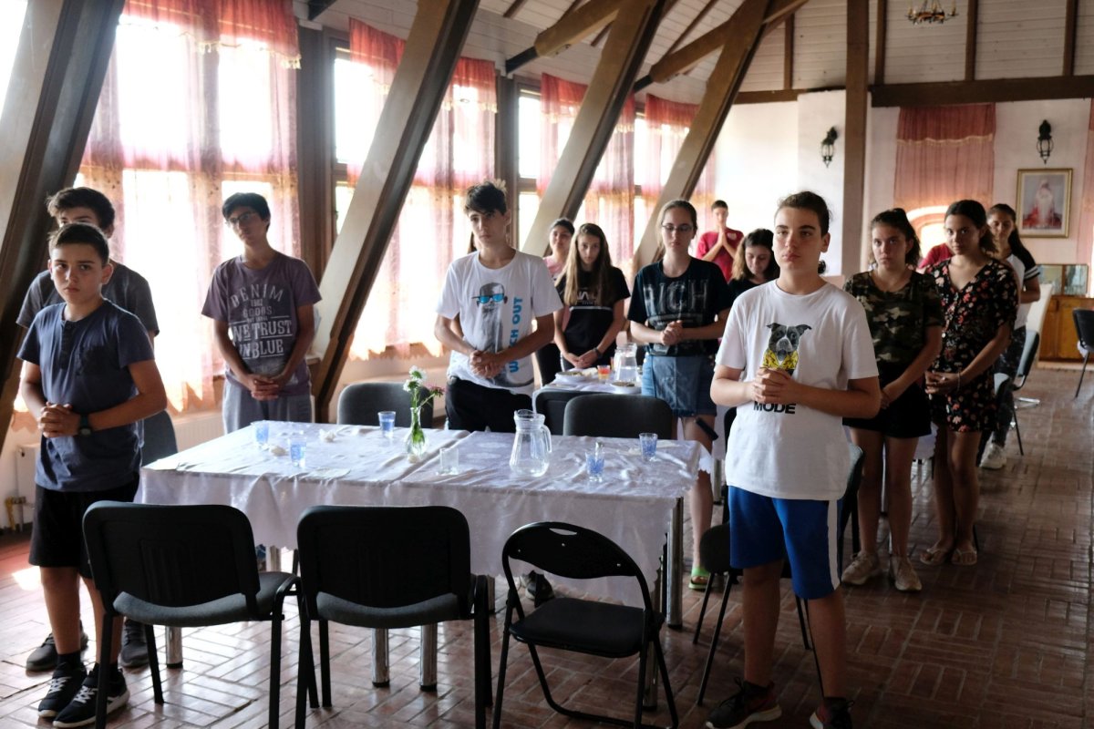 Bucuria copilăriei în tărâmul autentic al satului 125049