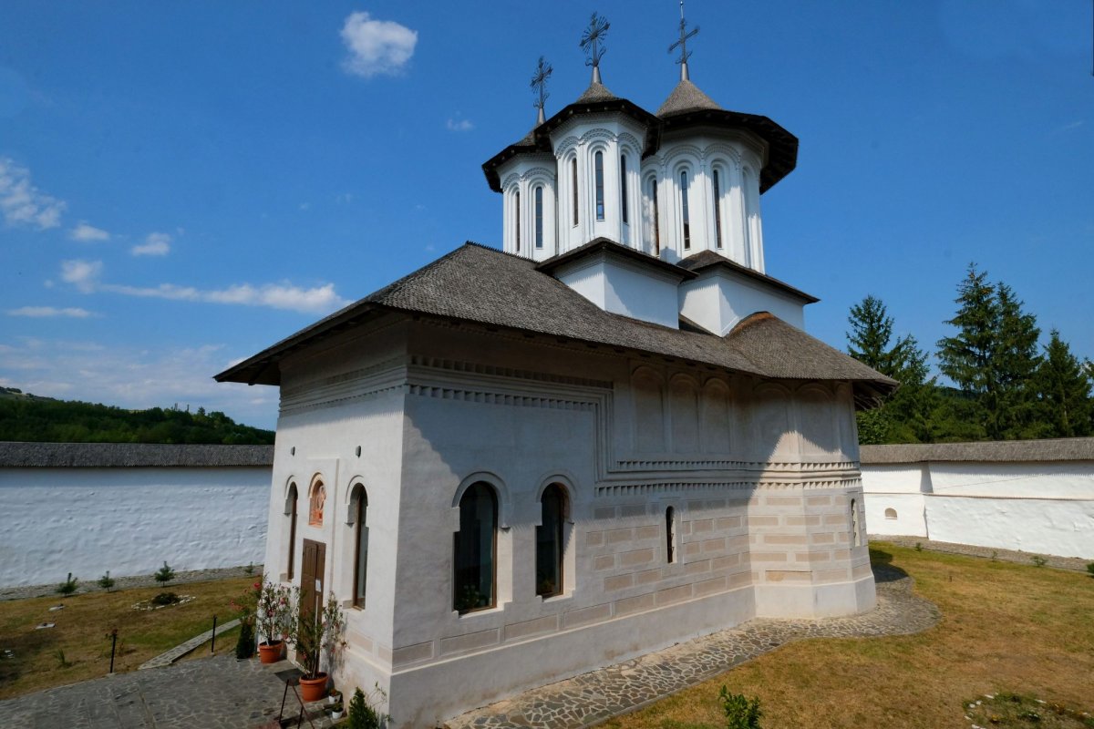 Bucuria copilăriei în tărâmul autentic al satului 125050