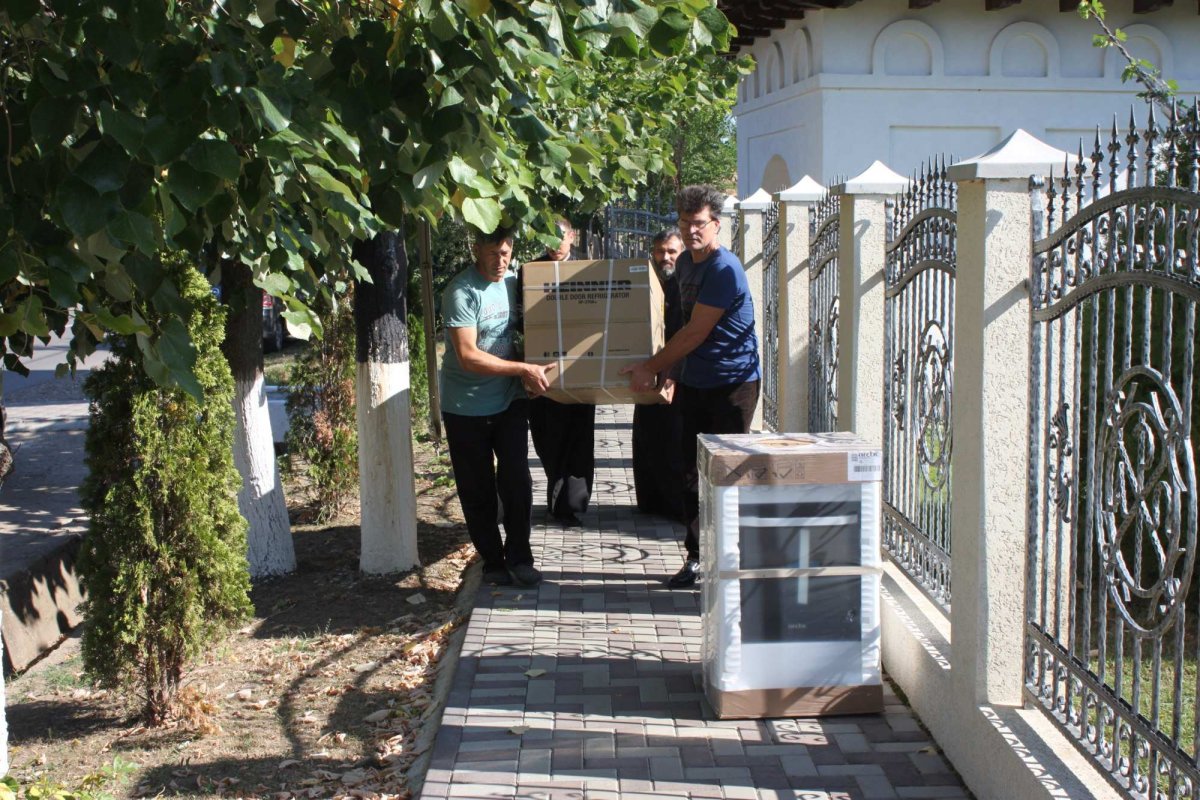 Ajutoare pentru sinistraţii din localitatea gălățeană Corod 125511