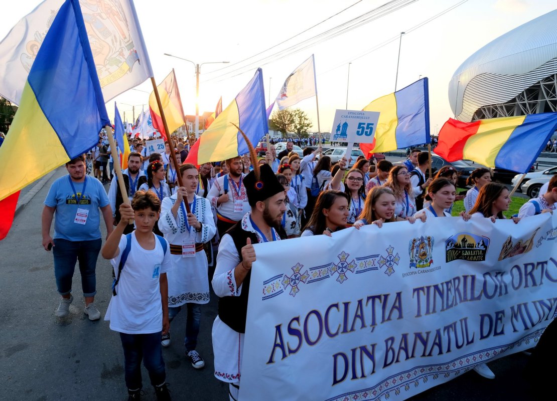  Bucuria mărturisirii Ortodoxiei pe străzile Craiovei 125625