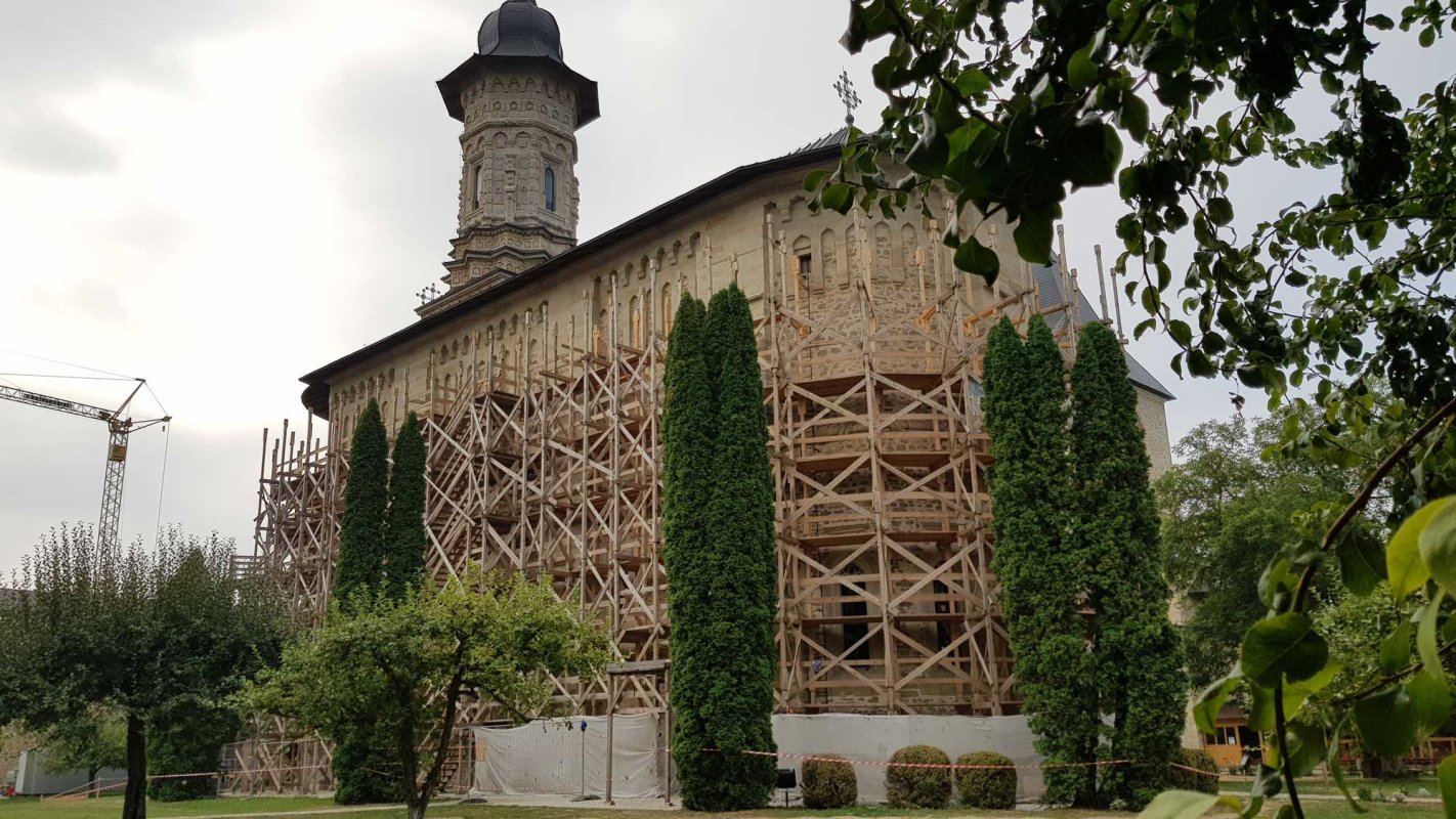 S-au încheiat lucrările de restaurare la Mănăstirea Dragomirna 125597